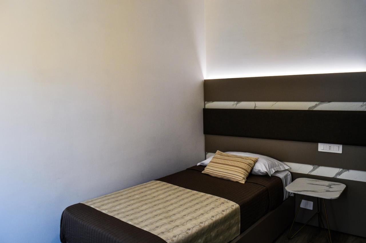 Mediterranea Hotel & Convention Center Salerno Eksteriør billede