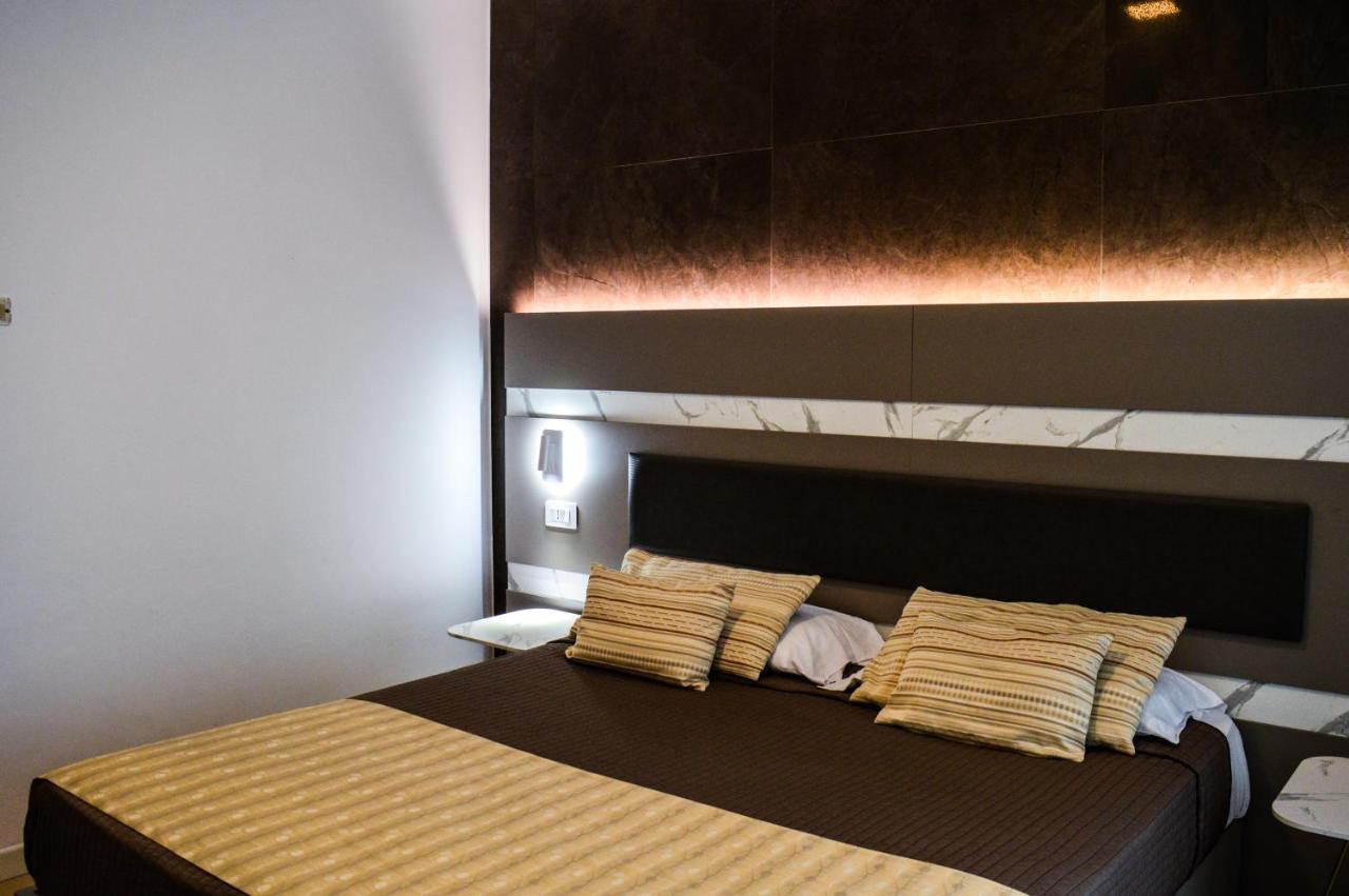 Mediterranea Hotel & Convention Center Salerno Eksteriør billede