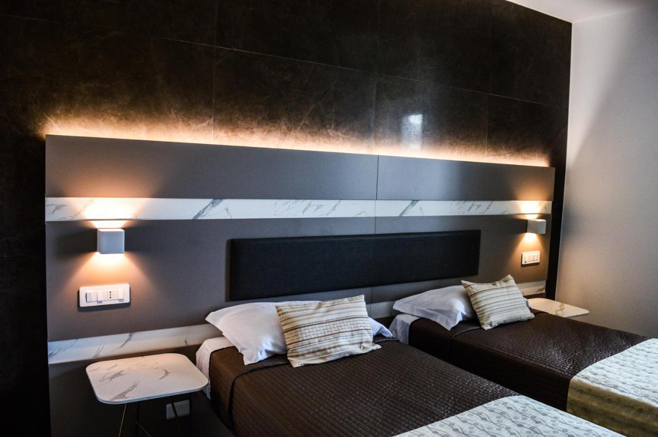 Mediterranea Hotel & Convention Center Salerno Eksteriør billede